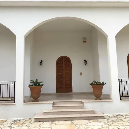 Vila Gemma *